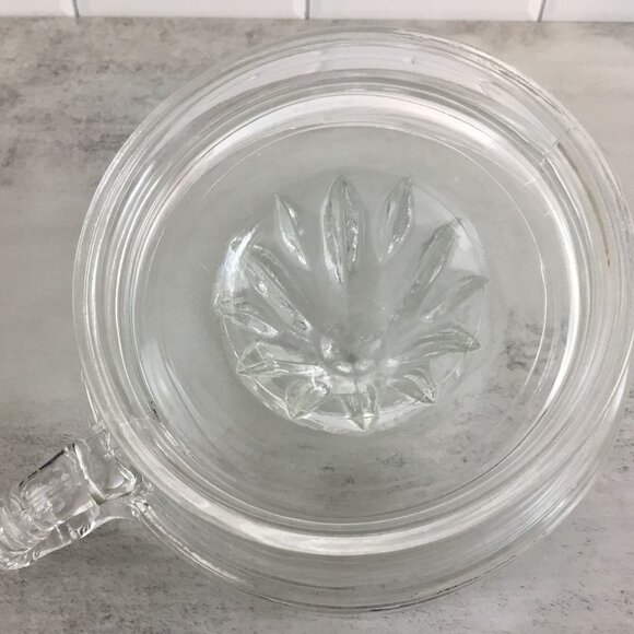 Vintage Citrus Juicer Heavy Glass Reamer Squeezer Handle Spout Orange Lemon Lime - Picture 8 of 8